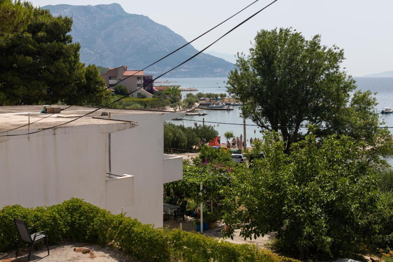 Apartments By The Sea Duce, Omis - 2992 Дуги-Рат Экстерьер фото